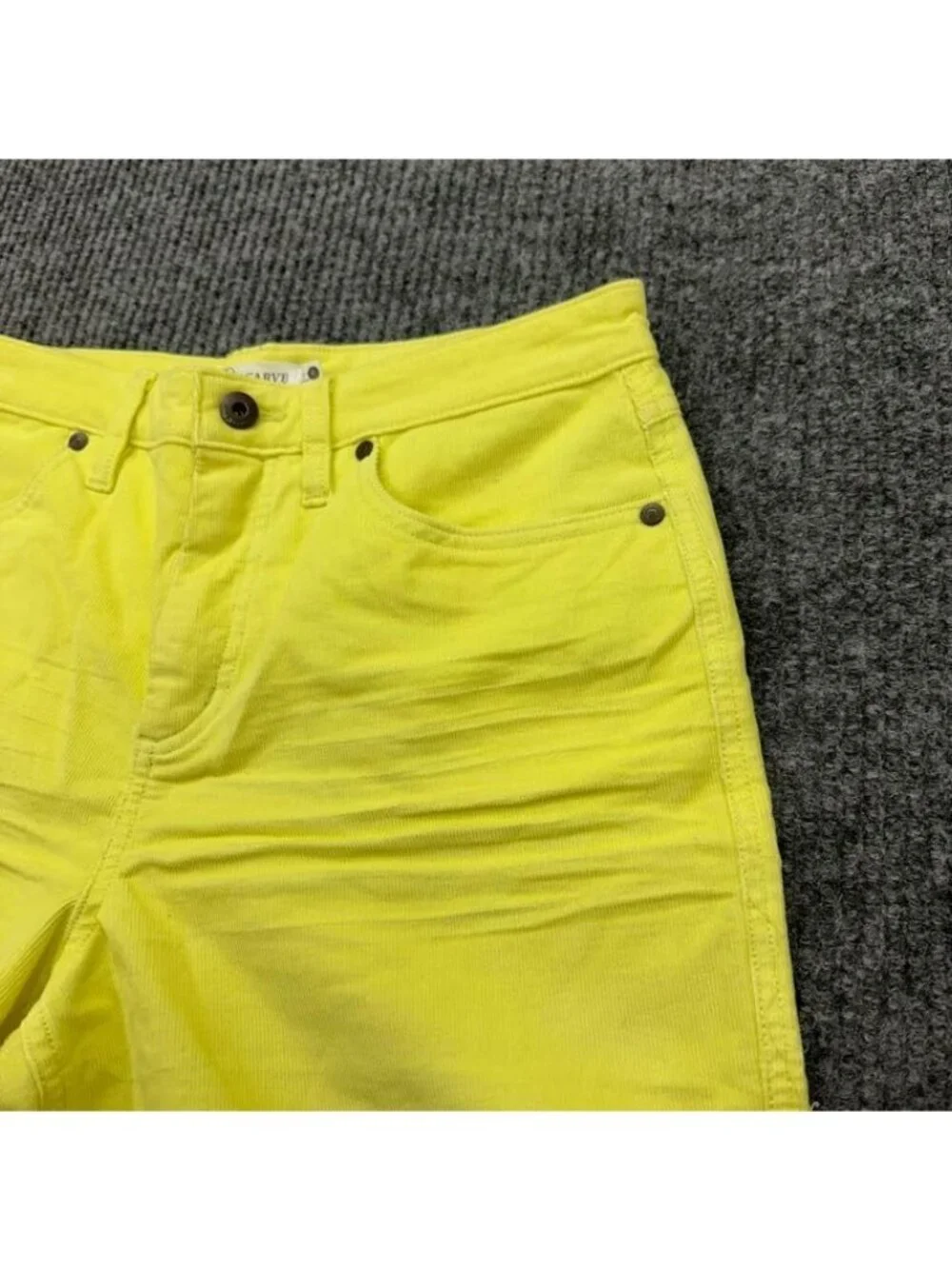 Carve Designs Oahu Citron Corduroy Cut Off Frayed Hem Shorts Preppy Womens sz 6